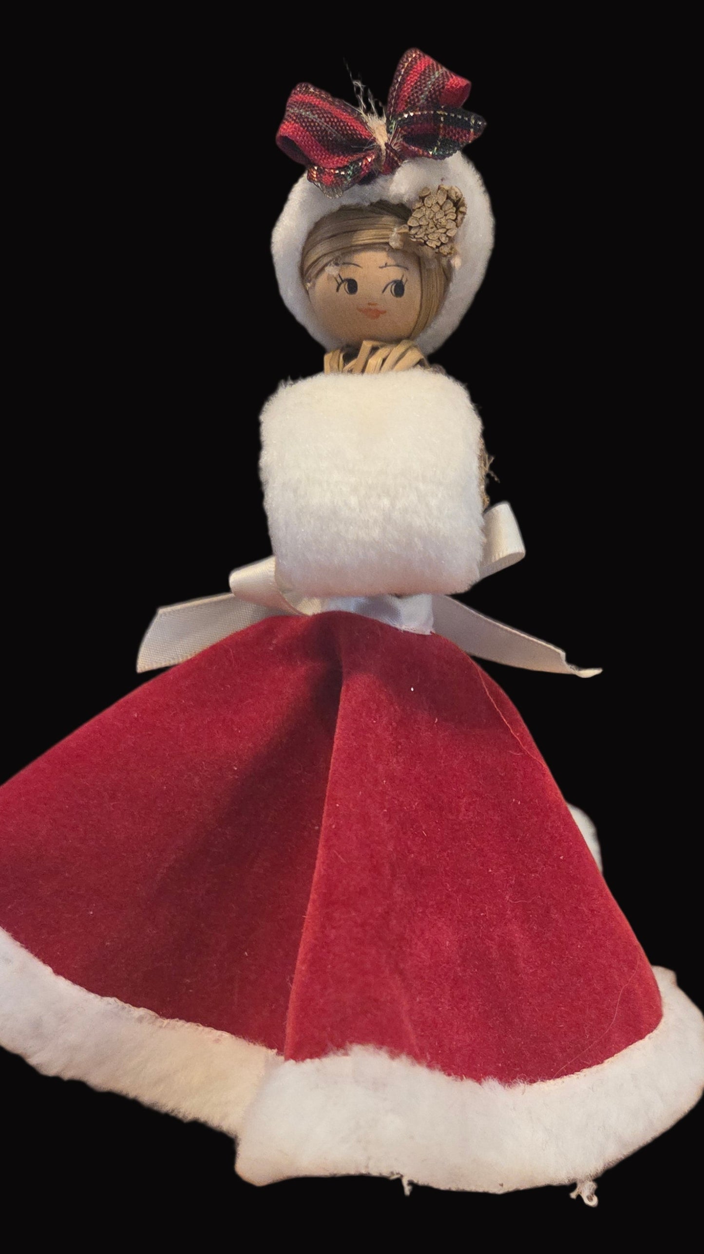 Vintage Christmas corn dolly