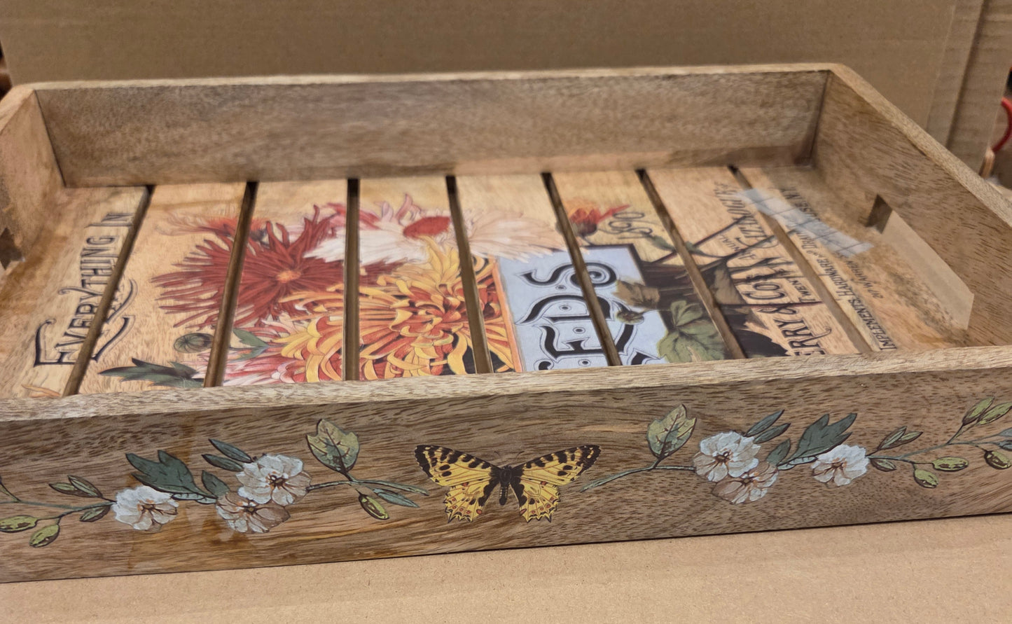 Vintage style slatted trays