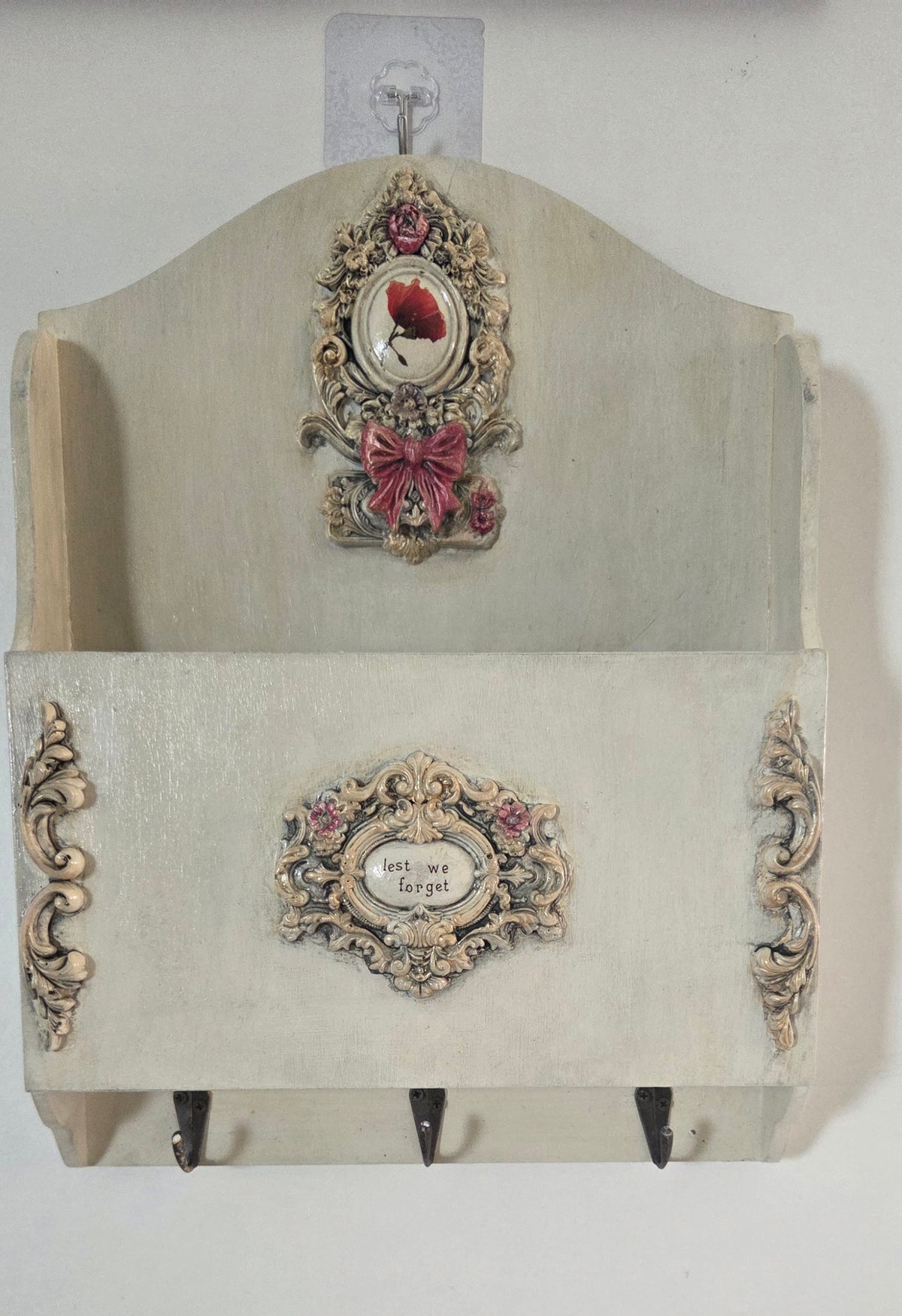 "Lest We Forget" Vintage French Cottage Inspired Hanging Letter and Key Holder