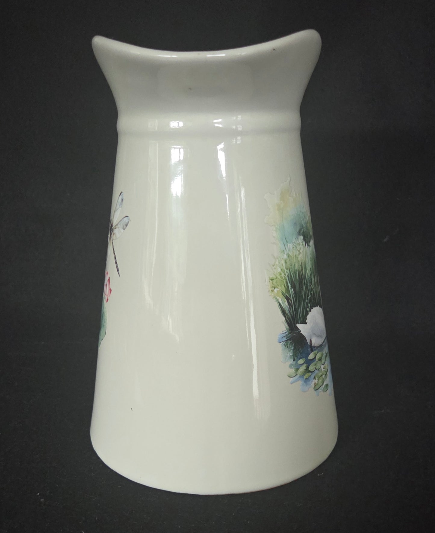 Beautiful Large Swan Pitcher/Jug