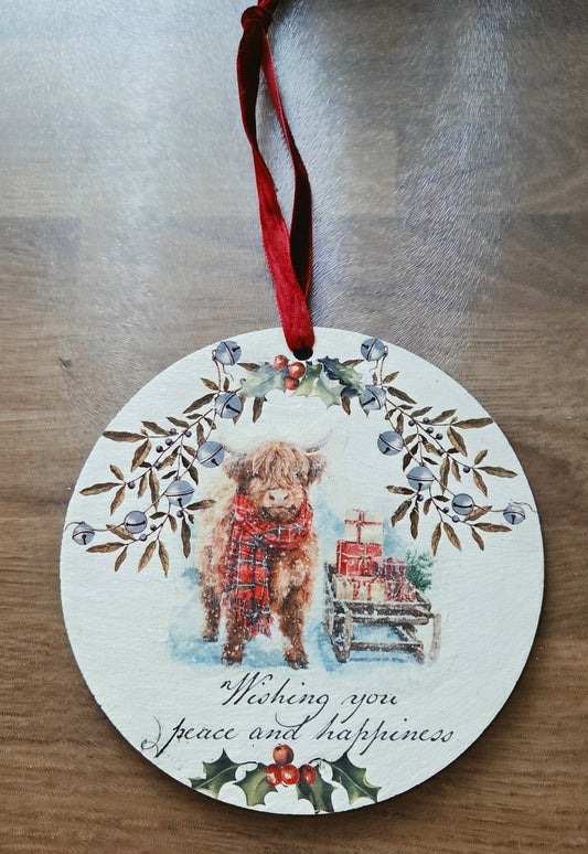 Hand Decorated 15cm Round Christmas Highland Cow Hanging Slate
