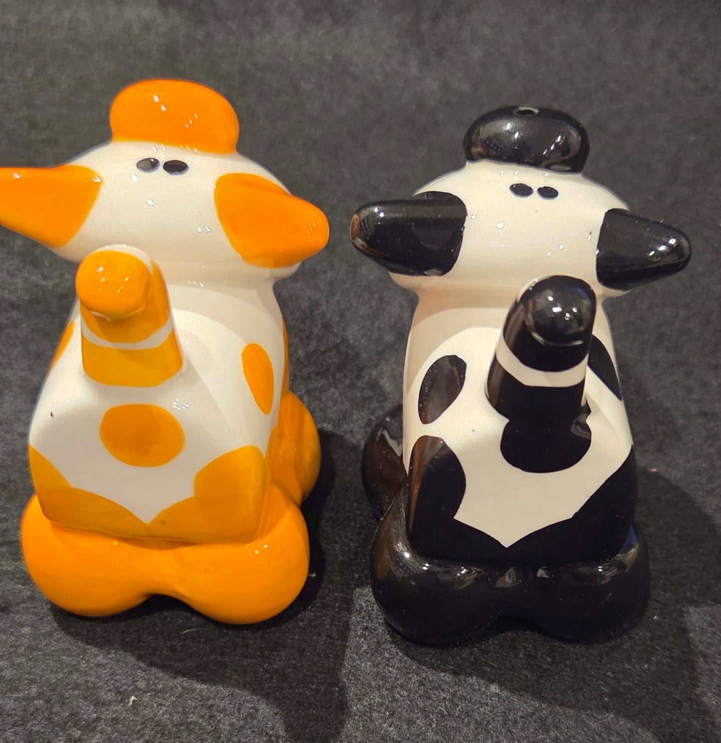 Vintage Fun Cat Salt and Pepper Shakers
