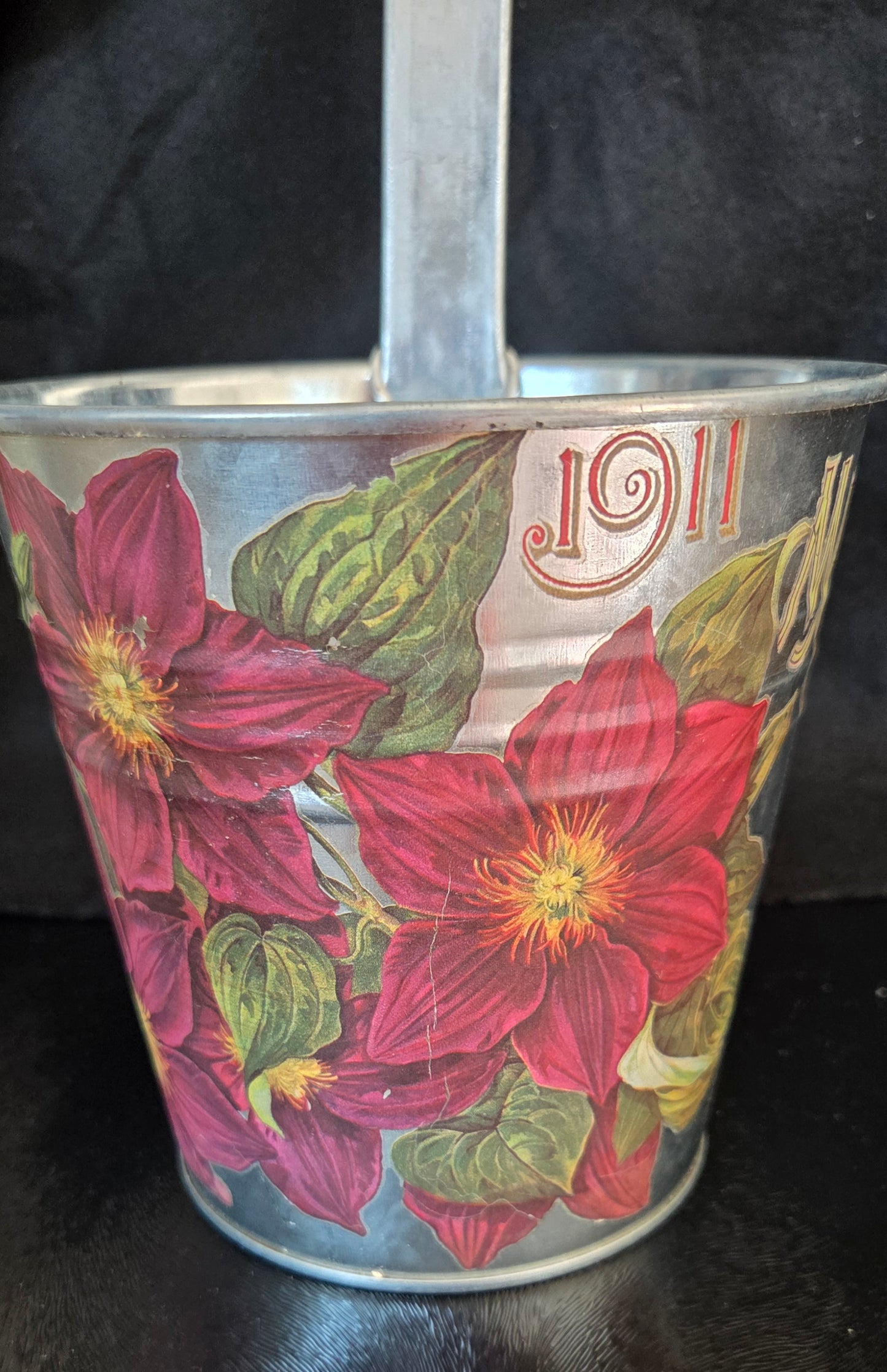 Unique Hanging Metal Plant Pots - Two Designs Available