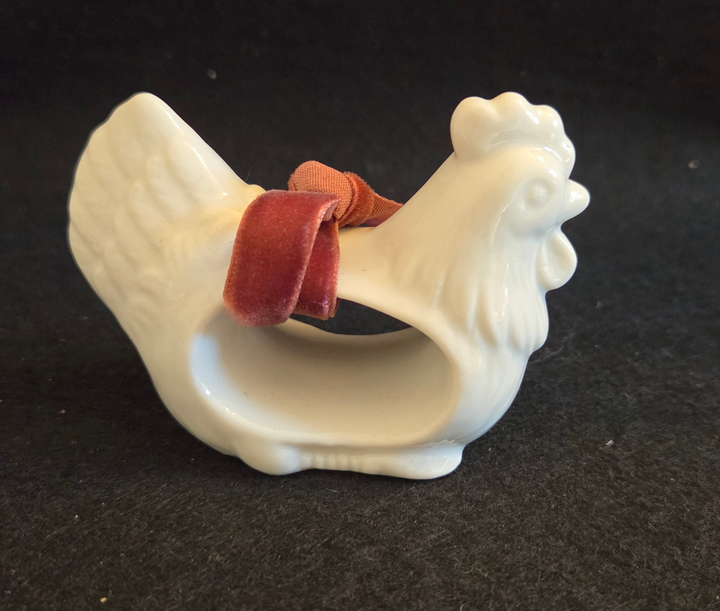 Set of 4 Vintage White Ceramic Chicken Napkin Rings