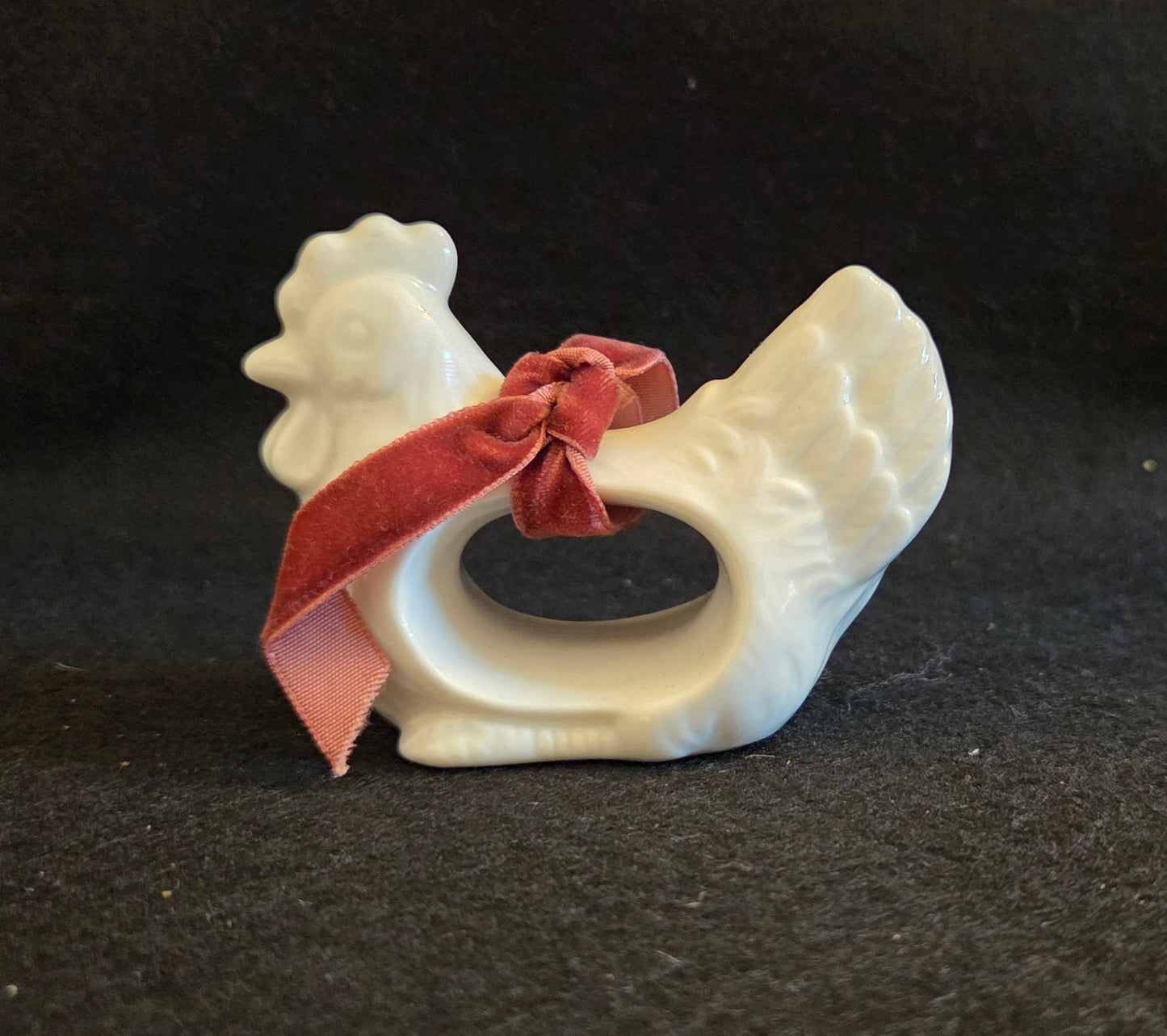 Set of 4 Vintage White Ceramic Chicken Napkin Rings