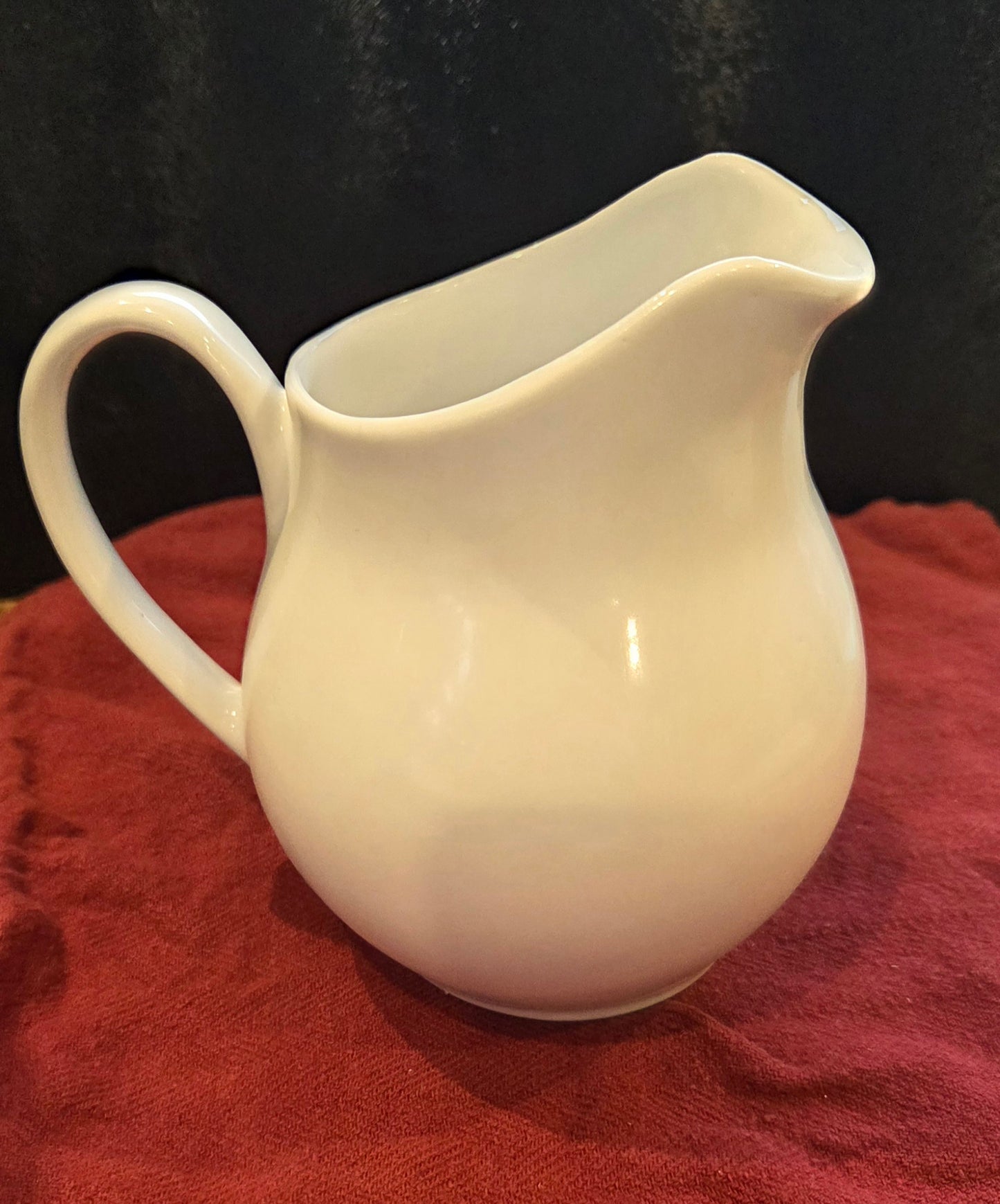Loving Kitten Milk Jug