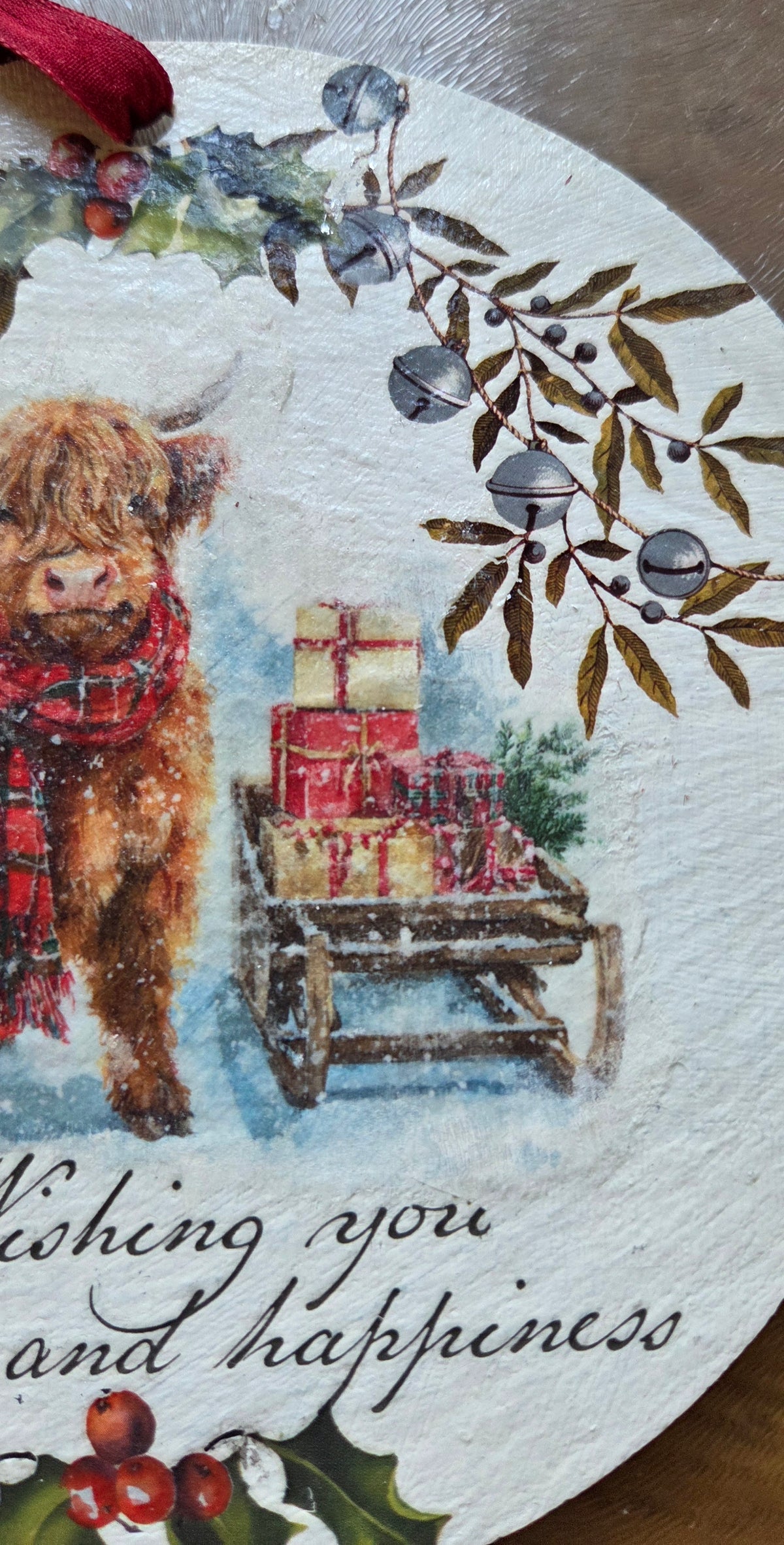 Hand Decorated 15cm Round Christmas Highland Cow Hanging Slate