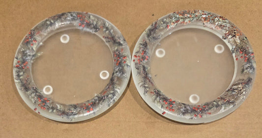 Small single glass candle plate