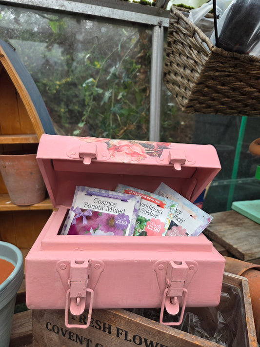 Small Metal Seed Box