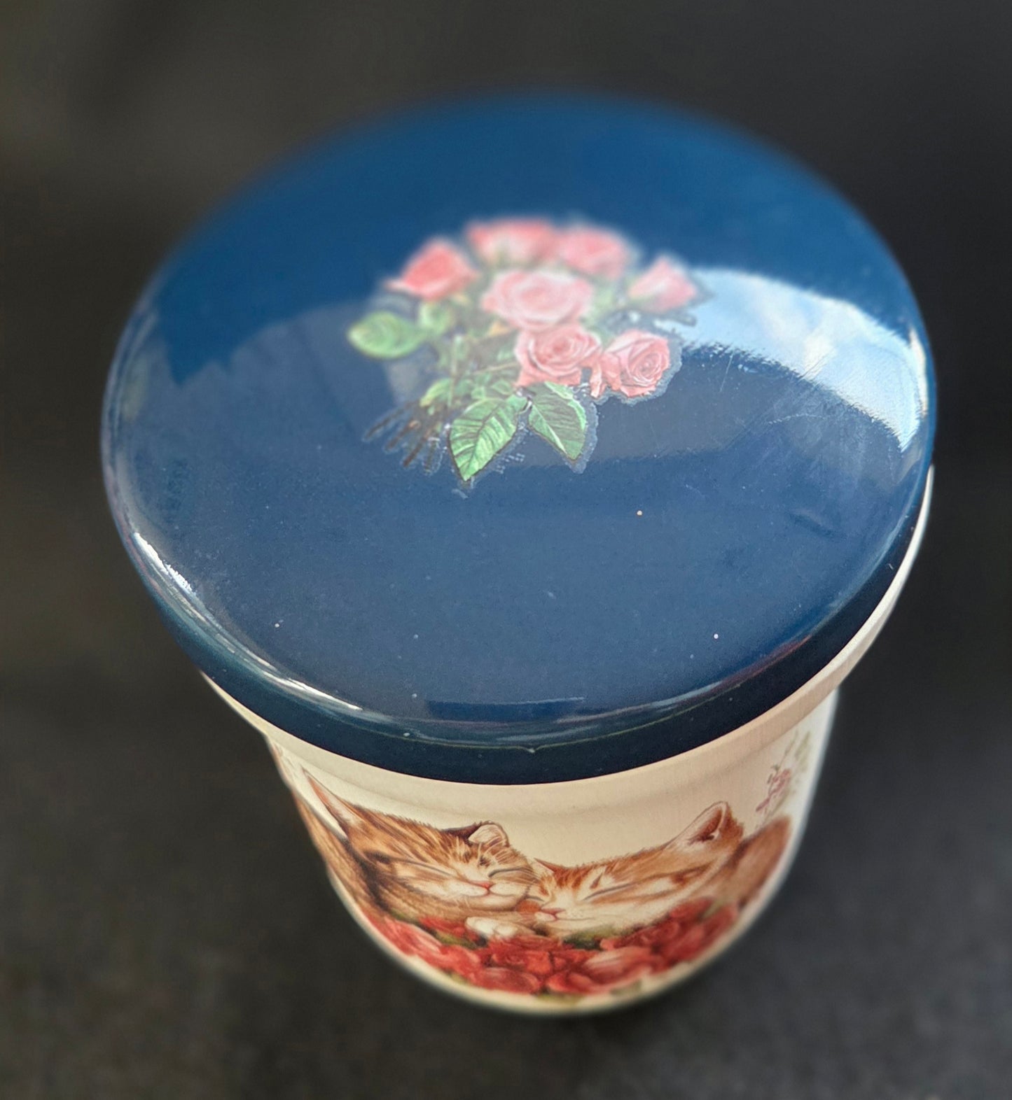 Small Ceramic Kitten Pot with Lid