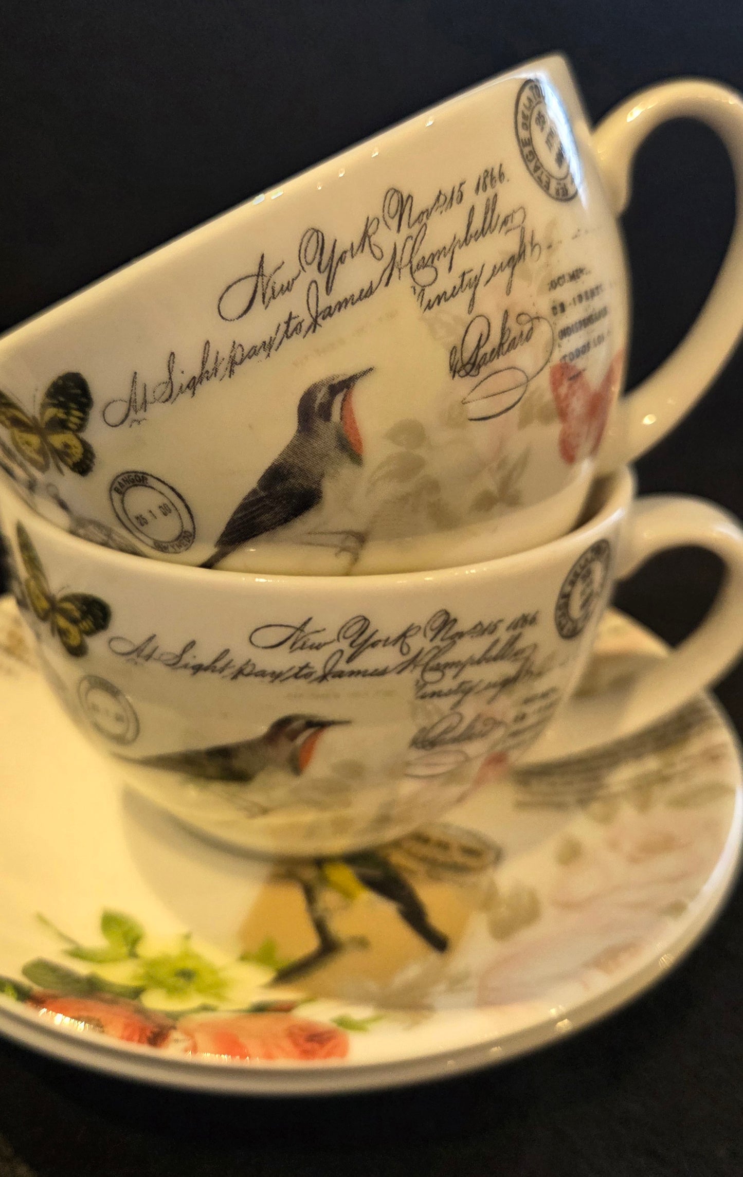 Set of 4 Vintage inspired Cups and Saucers by Creativetops